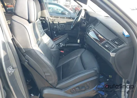 2011 BMW X5 xDrive50I z USA, uszkodzony, nr VIN 5UXZV8C55BL420349